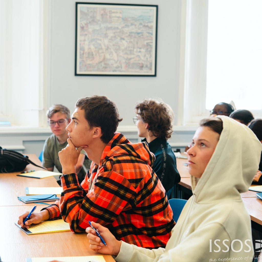 Tabere Internationale 2026 - Pregatire Admitere Universitati Internationale - IB Extended Essay I SAT I Study Skills