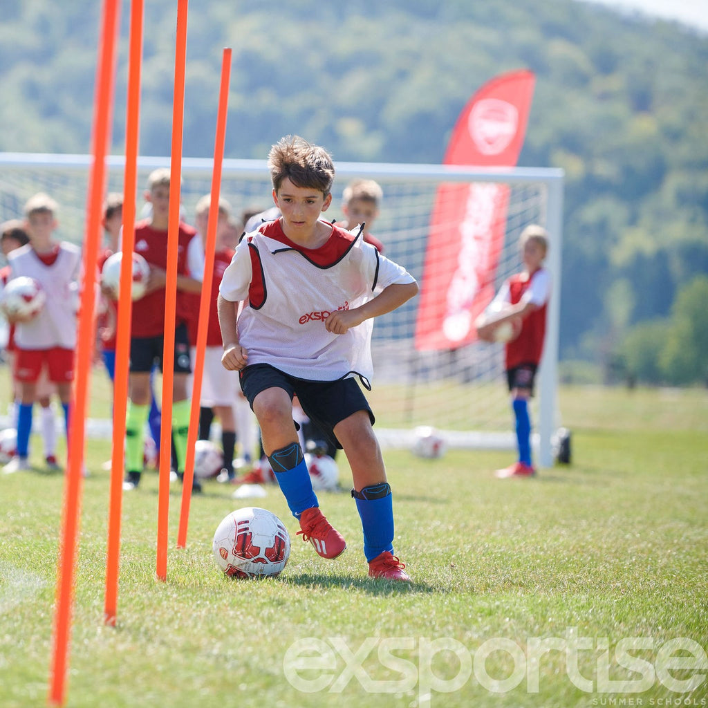 Tabara engleza si fotbal 9-15 ani, Clayesmore School, Anglia, IVI Romania 10