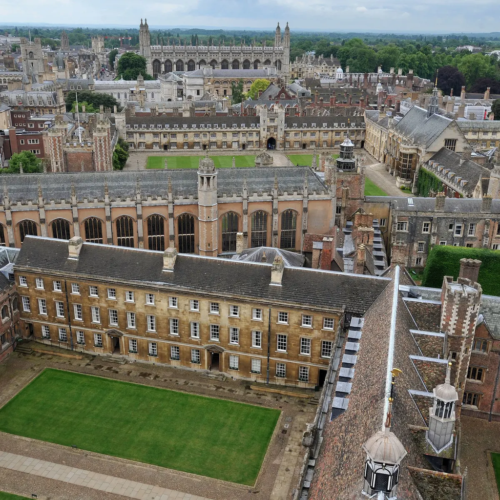 Tabara programare, robotica si AI, 16-18 ani, Cambridge University - IVI Romania 12